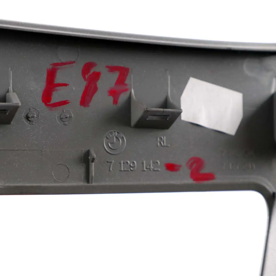 Frame Ashtray Finisher Tray Decor Front Silver 7078571 to BMW 1 Series E81 E87 with Part number 7129142 BMW 1 Series E81 E87 Frame Ashtray Finisher Tray Decor Front Silver 7078571 - SKU rhd-7129142-2 - Part number 7129142