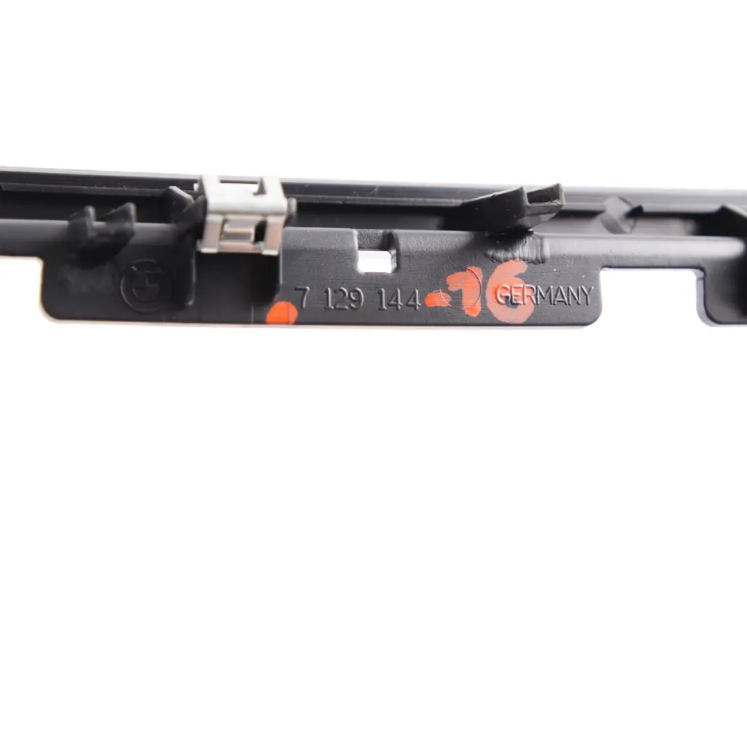 Selector Shifting Decor Gomera Black Trim Cover to BMW 1 Series 16 E87 Cover Gear with Part number 7127248 BMW 1 Series 16 E87 Cover Gear Selector Shifting Decor Gomera Black Trim Cover - SKU rhd-7129144-16 - Part number 7127248