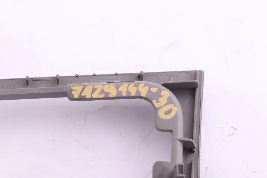 Dhifting Decor Silver to BMW 1 Series E81 E87 E87 LCI Cover Gear with Part number 7129144 BMW 1 Series E81 E87 E87 LCI Cover Gear Dhifting Decor Silver - SKU rhd-7129144-30 - Part number 7129144