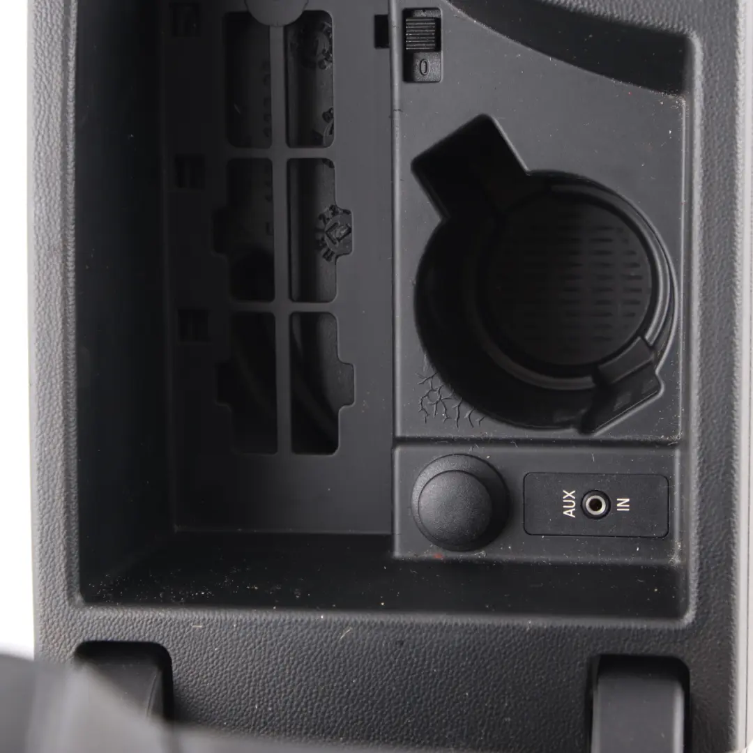 Centre Console Leather Armrest to BMW E90 E91 E92 E93 Black with Part number 7130692 BMW E90 E91 E92 E93 Black Centre Console Leather Armrest - SKU rhd-7130692-3 - Part number 7130692