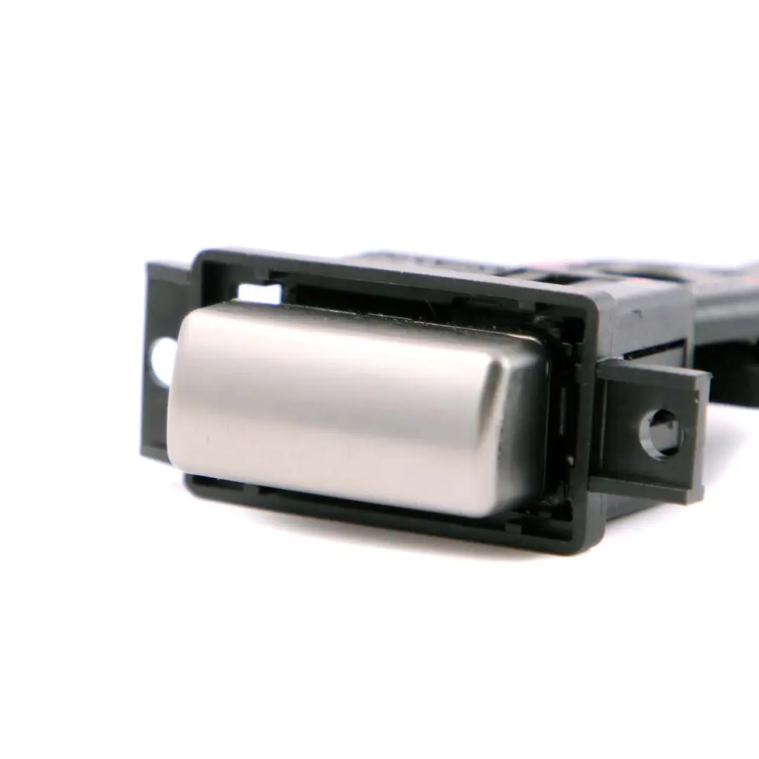 Glove Box Key Button Switch Ruthenium to BMW 6 Series E63 E64 with Part number 7131594 BMW 6 Series E63 E64 Glove Box Key Button Switch Ruthenium - SKU rhd-7131594 - Part number 7131594
