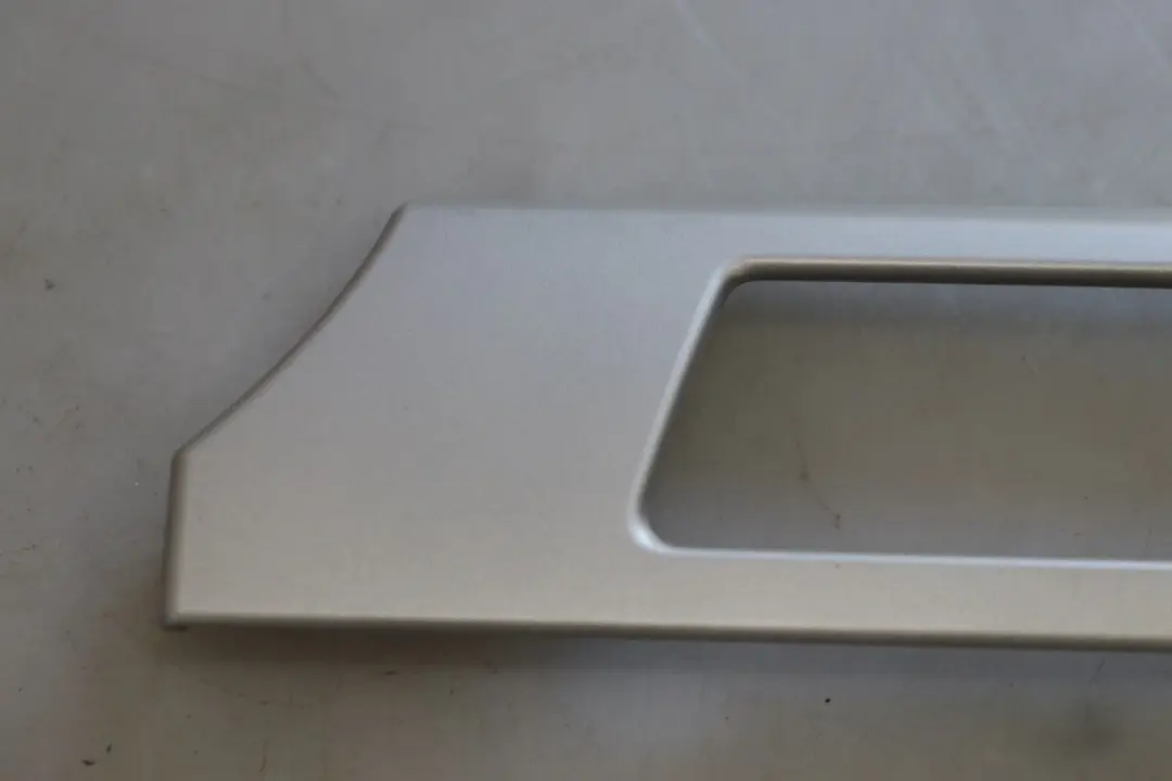 Decorative Strip Dashboard Dash Right Satin Silver O/S to BMW 3 Series E90 E91 LCI with Part number 9197276 BMW 3 Series E90 E91 LCI Decorative Strip Dashboard Dash Right Satin Silver O/S - SKU rhd-7132848-11 - Part number 9197276
