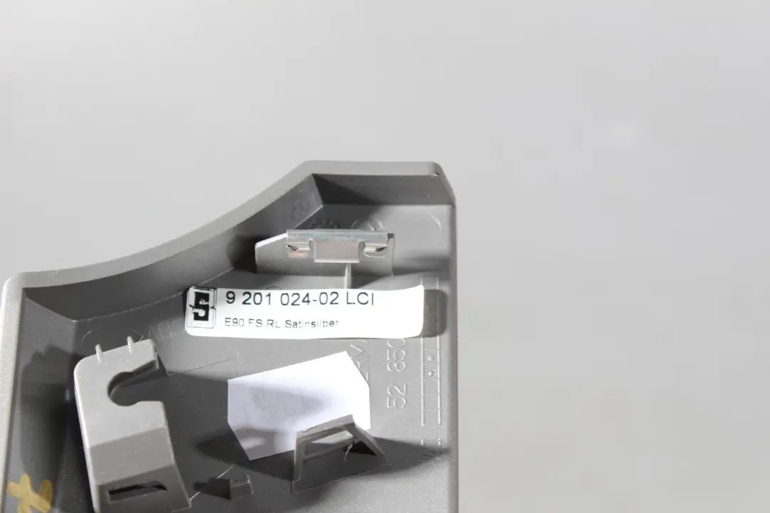 Decorative Strip Dashboard Right O/S Satin Silver to BMW 3 Series E90 E91 LCI with Part number 9197237 BMW 3 Series E90 E91 LCI Decorative Strip Dashboard Right O/S Satin Silver - SKU rhd-7132848-5 - Part number 9197237