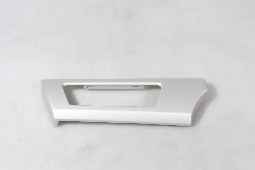 Decorative Strip Dashboard Right O/S Satin Silver to BMW 3 Series E90 E91 LCI with Part number 9197237 BMW 3 Series E90 E91 LCI Decorative Strip Dashboard Right O/S Satin Silver - SKU rhd-7132848-5 - Part number 9197237