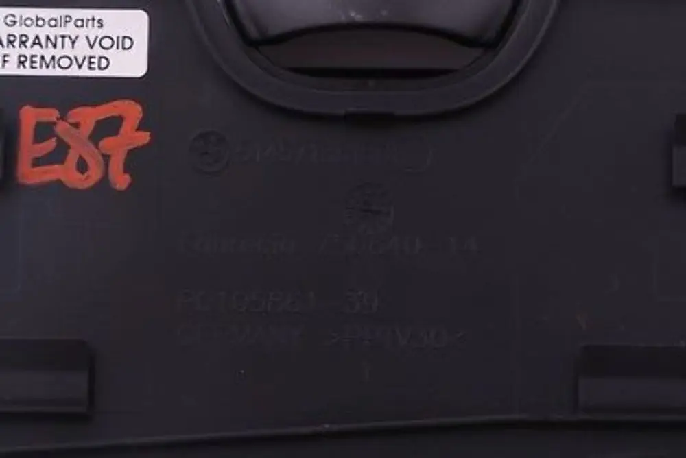 Glove Box Flap Cover Power Distribution Box 5116 to BMW 1 Series E87 with Part number 7136186 BMW 1 Series E87 Glove Box Flap Cover Power Distribution Box 5116 - SKU rhd-7136186 - Part number 7136186