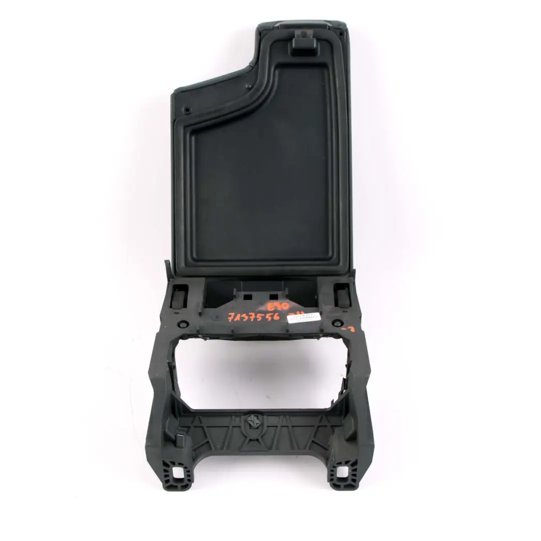 Centre Console Armrest BMW E90 E91 E91 E92 Black Cover Trim to with Part number 7137556 Centre Console Armrest BMW E90 E91 E91 E92 Black Cover Trim - SKU rhd-7137556-3 - Part number 7137556