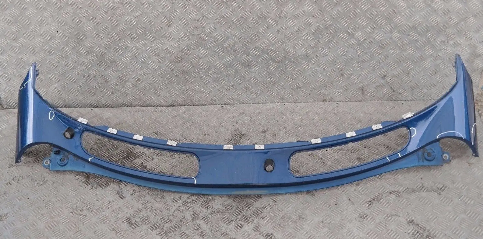 Mini Cooper R50 R52 R53 Windscreen Scuttle Panel Cover Indi Blue Metallic