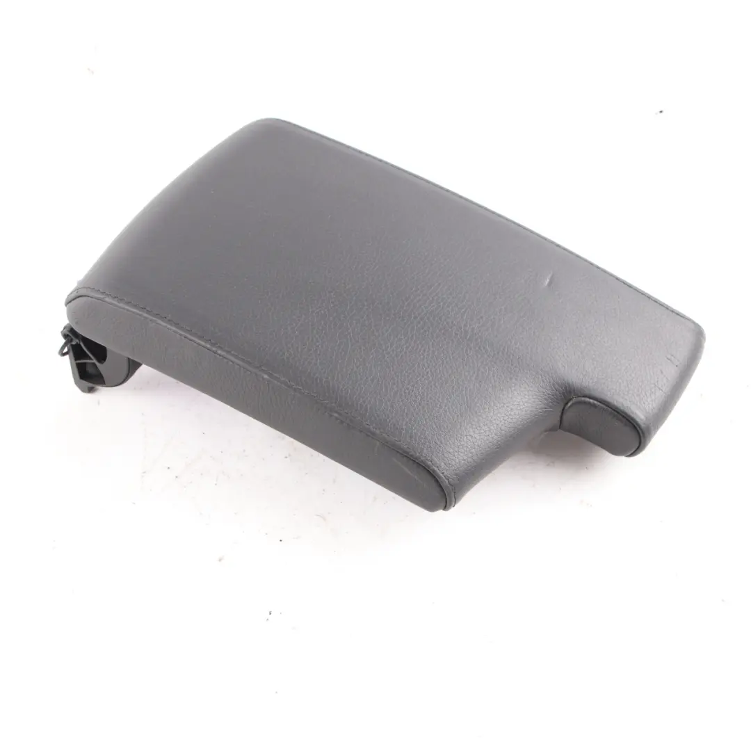 Leather Cover Centre Console Armrest Black 7147211 to BMW E90 E91 E92 LCI with Part number 9133808 BMW E90 E91 E92 LCI Leather Cover Centre Console Armrest Black 7147211 - SKU rhd-7147211-1 - Part number 9133808