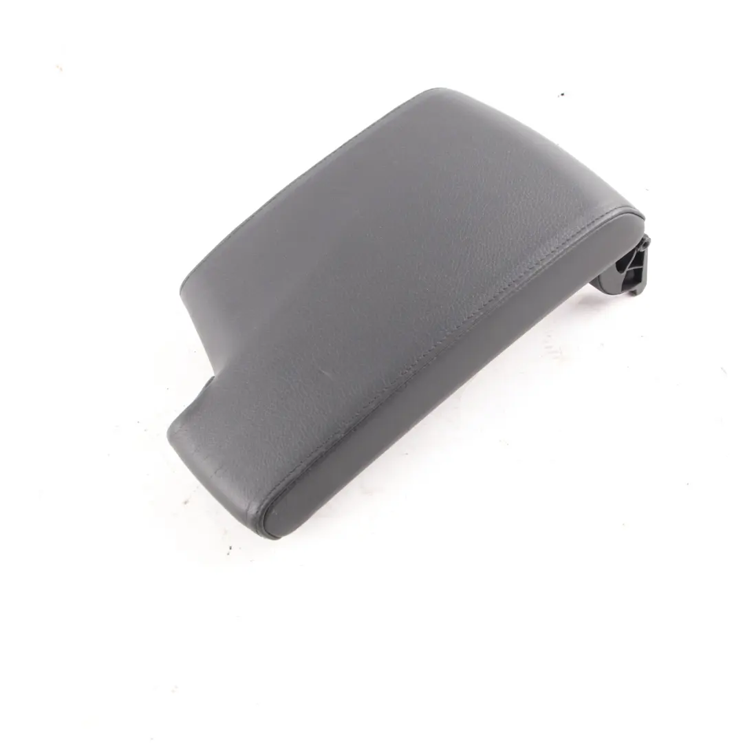 Leather Cover Centre Console Armrest Black 7147211 to BMW E90 E91 E92 LCI with Part number 9133808 BMW E90 E91 E92 LCI Leather Cover Centre Console Armrest Black 7147211 - SKU rhd-7147211-1 - Part number 9133808