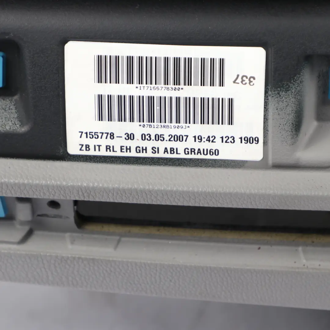 Dashboard Dash Panel Single Scoop Grau Grey to BMW E90 E91 E92 E93 with Part number 7155778 BMW E90 E91 E92 E93 Dashboard Dash Panel Single Scoop Grau Grey - SKU rhd-7155778 - Part number 7155778