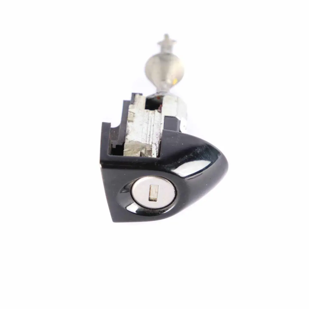 Handle Catch BMW E81 E87 Lock Cylinder Cover Front Driver Right Schwarz Black to with Part number 7161430 Handle Catch BMW E81 E87 Lock Cylinder Cover Front Driver Right Schwarz Black - SKU rhd-7161430-SCH - Part number 7161430