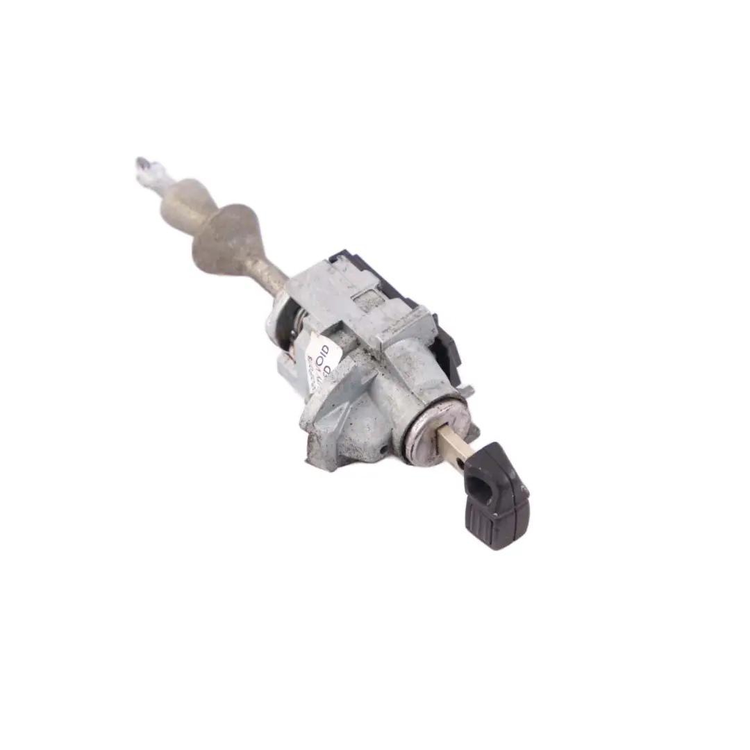 Catch Lock Cylinder Front Driver Handle Key Set to BMW 3 Series E90 E91 LCI with Part number 7162428 BMW 3 Series E90 E91 LCI Catch Lock Cylinder Front Driver Handle Key Set - SKU rhd-7162428 - Part number 7162428