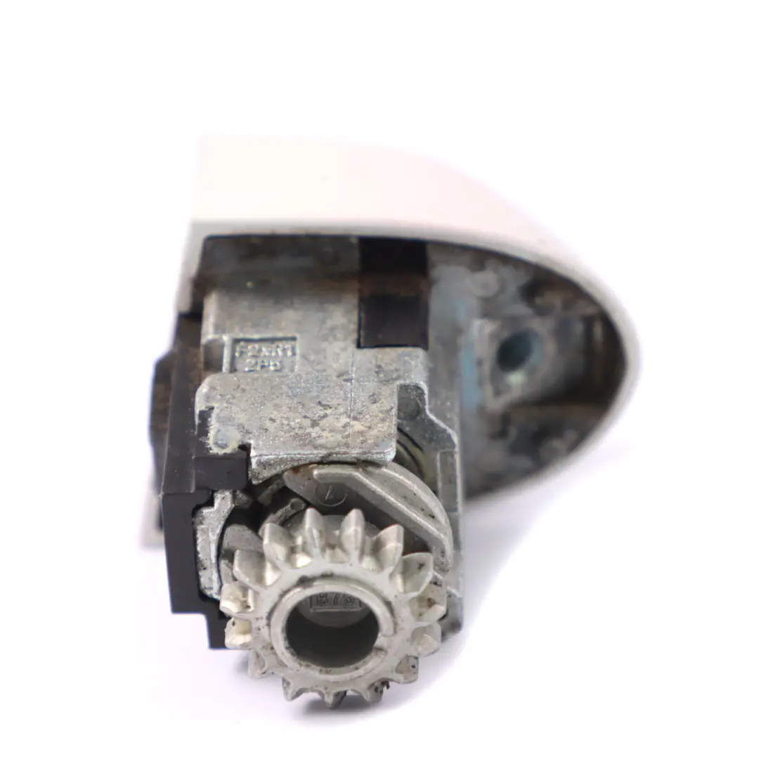 Door Handle Cover BMW E90 F20 Lock Cylinder Front Right O/S Alpine White 300 to with Part number 7162438 Door Handle Cover BMW E90 F20 Lock Cylinder Front Right O/S Alpine White 300 - SKU rhd-7162438-AW - Part number 7162438