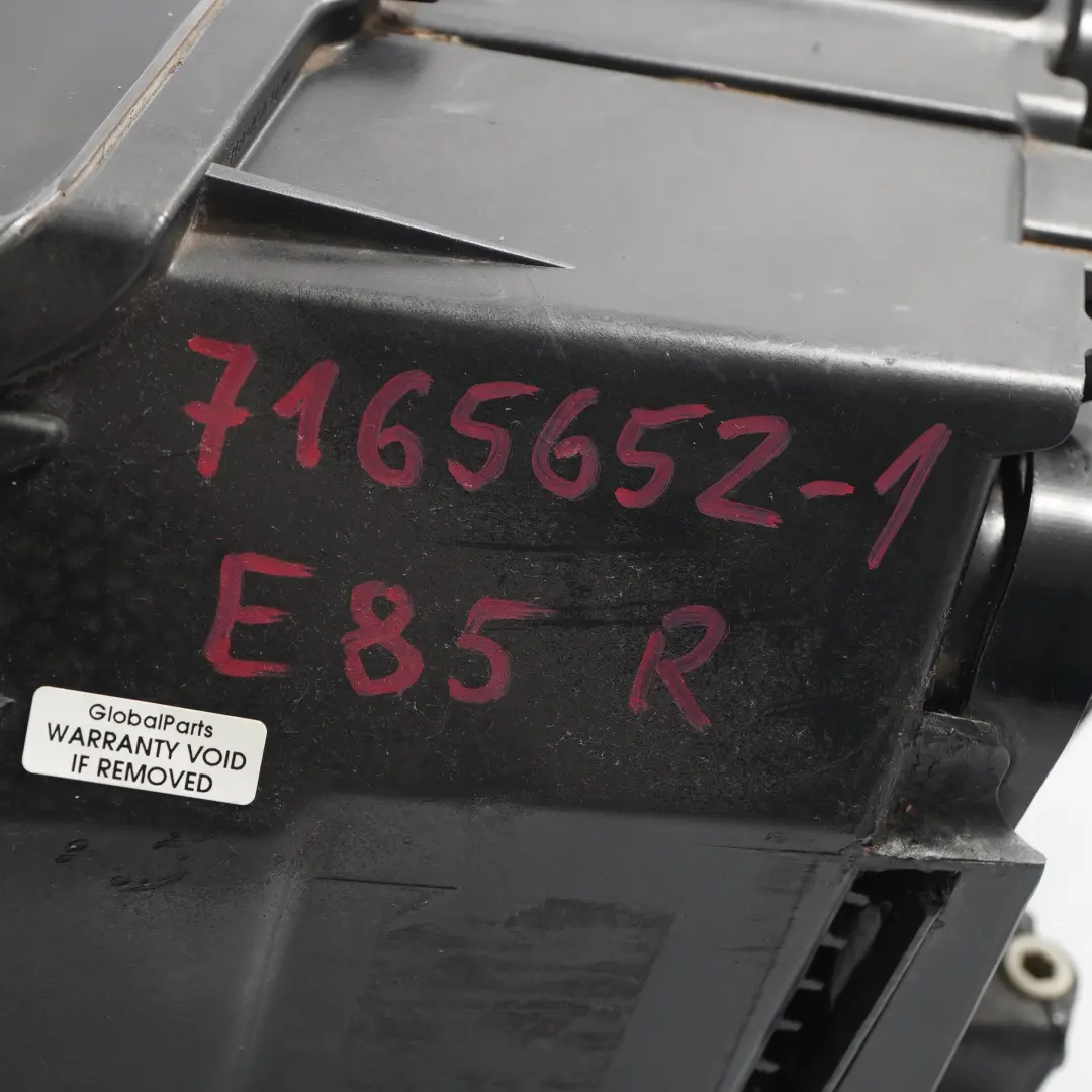 Headlight Light Lamp Front Right O/S to BMW Z4 E85 Cabrio Roadster with Part number 7165652 BMW Z4 E85 Cabrio Roadster Headlight Light Lamp Front Right O/S - SKU rhd-7165652-1 - Part number 7165652