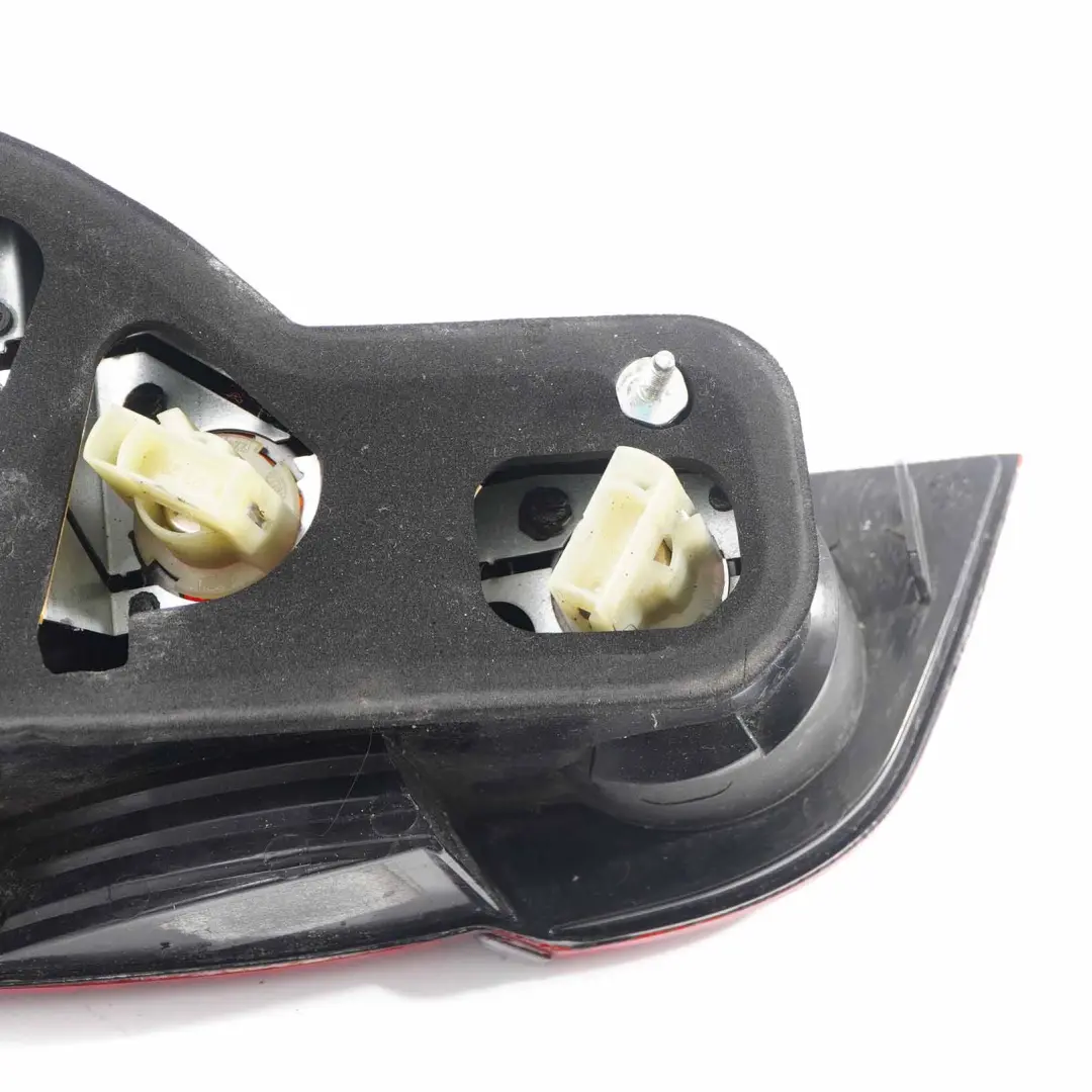 Tail Light Lamp Left N/S Taillight Sterlingrau Grey 472 to BMW Z4 E85 Rear with Part number 7165723 BMW Z4 E85 Rear Tail Light Lamp Left N/S Taillight Sterlingrau Grey 472 - SKU rhd-7165723-STG - Part number 7165723