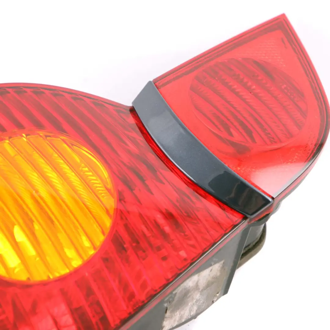 Tail Light Lamp Right Rear O/S Toledoblau to BMW Z4 Series E85 Rear with Part number 7165724 BMW Z4 Series E85 Rear Tail Light Lamp Right Rear O/S Toledoblau - SKU rhd-7165724-4 - Part number 7165724