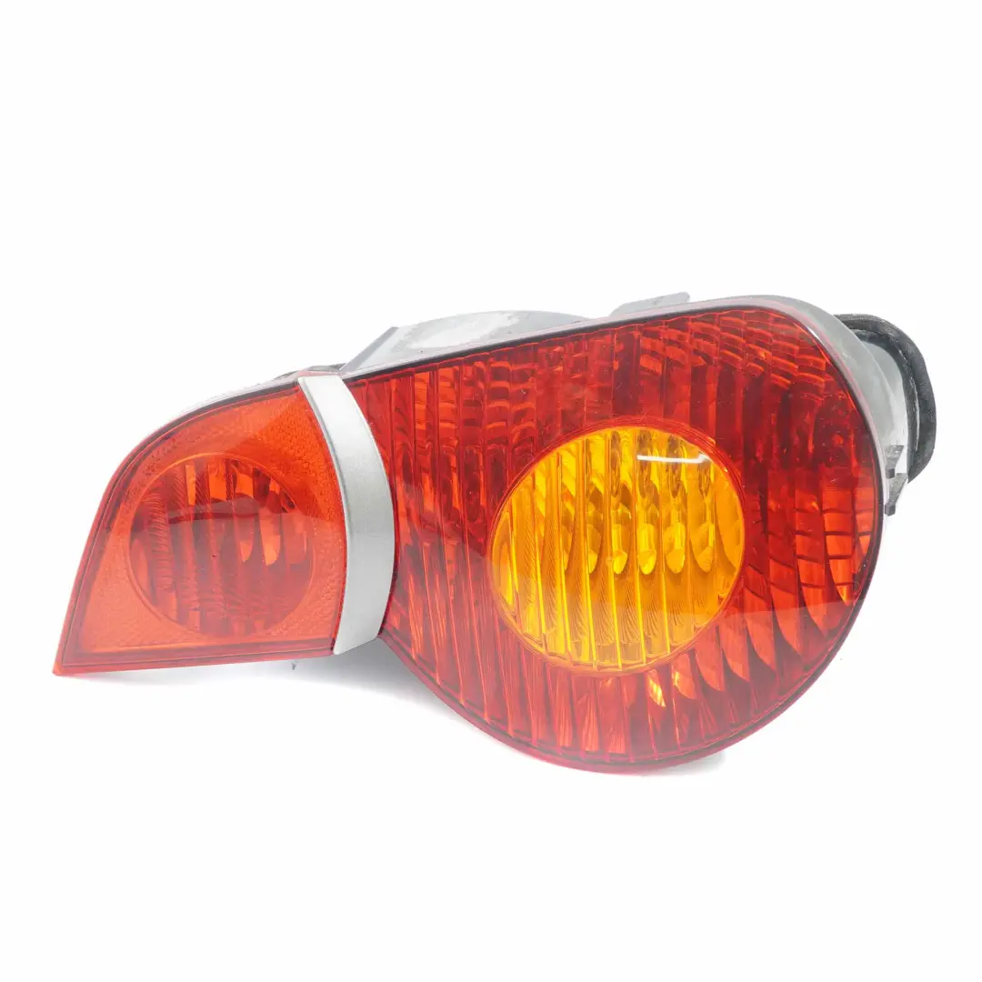 Tail Light Lamp Right O/S Taillight Sterlingrau Grey 472 to BMW Z4 E85 Rear with Part number 7165724 BMW Z4 E85 Rear Tail Light Lamp Right O/S Taillight Sterlingrau Grey 472 - SKU rhd-7165724-STG - Part number 7165724