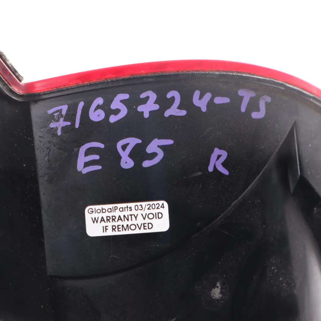 Lamp Tail Light Right O/S Taillight Titan Silver - 354 to BMW Z4 E85 Rear with Part number 7165724 BMW Z4 E85 Rear Lamp Tail Light Right O/S Taillight Titan Silver - 354 - SKU rhd-7165724-TS - Part number 7165724