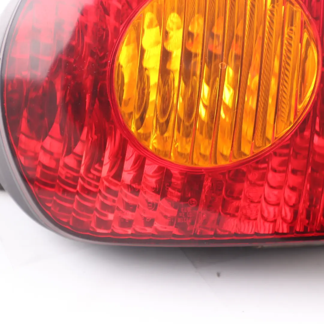 Lamp Tail Light Right O/S Taillight Titan Silver - 354 to BMW Z4 E85 Rear with Part number 7165724 BMW Z4 E85 Rear Lamp Tail Light Right O/S Taillight Titan Silver - 354 - SKU rhd-7165724-TS - Part number 7165724