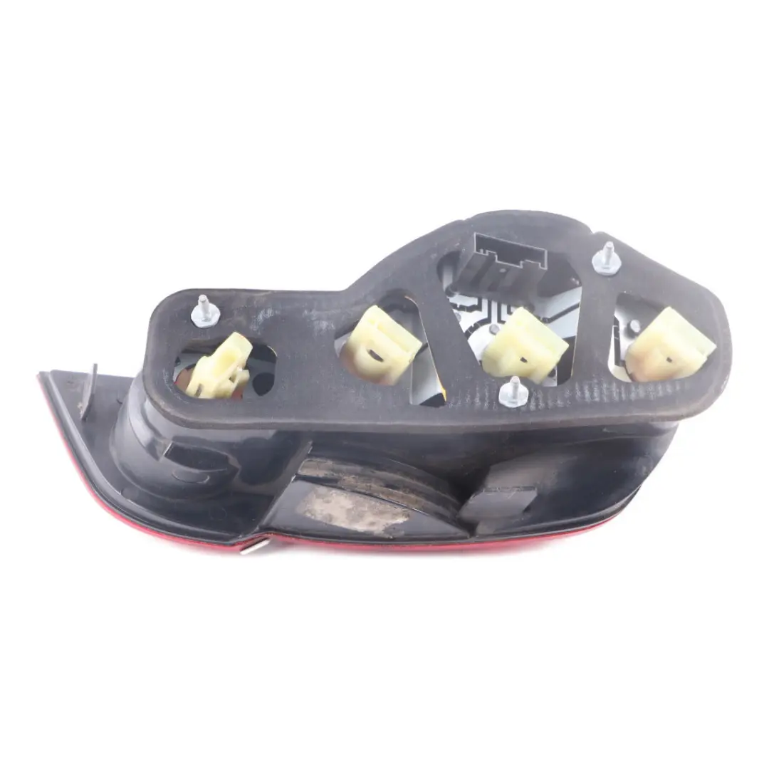 Lamp Tail Light Right O/S Taillight Titan Silver - 354 to BMW Z4 E85 Rear with Part number 7165724 BMW Z4 E85 Rear Lamp Tail Light Right O/S Taillight Titan Silver - 354 - SKU rhd-7165724-TS - Part number 7165724