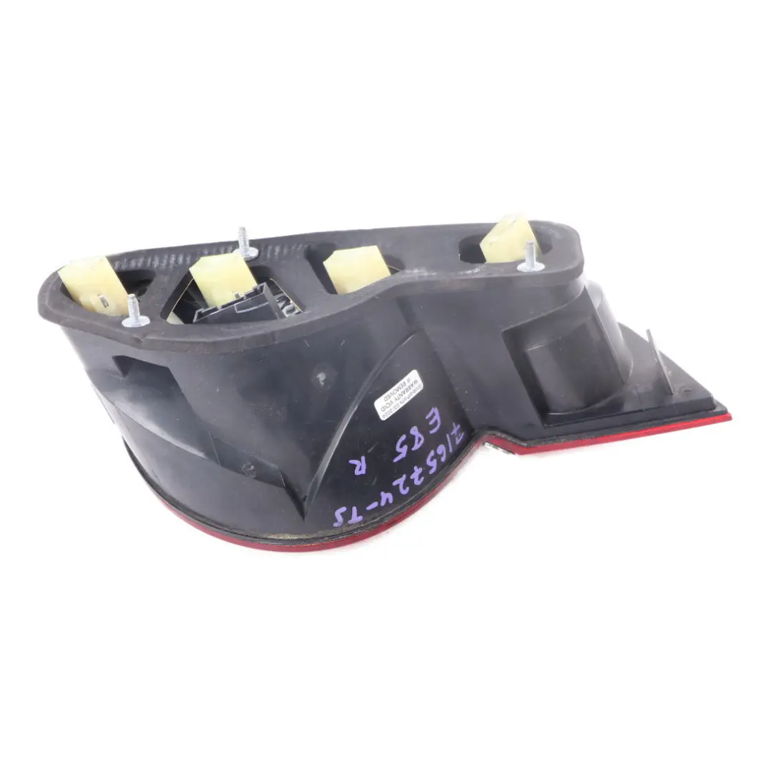 Lamp Tail Light Right O/S Taillight Titan Silver - 354 to BMW Z4 E85 Rear with Part number 7165724 BMW Z4 E85 Rear Lamp Tail Light Right O/S Taillight Titan Silver - 354 - SKU rhd-7165724-TS - Part number 7165724