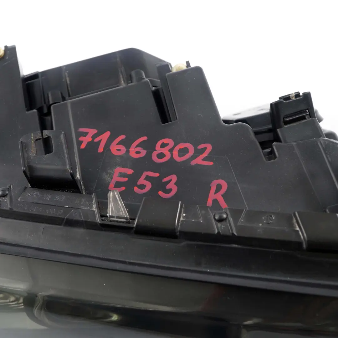 Bi-Xenon Headlight Lamp Light Right O/S to BMW X5 Series E53 with Part number 7166802 BMW X5 Series E53 Bi-Xenon Headlight Lamp Light Right O/S - SKU rhd-7166802 - Part number 7166802