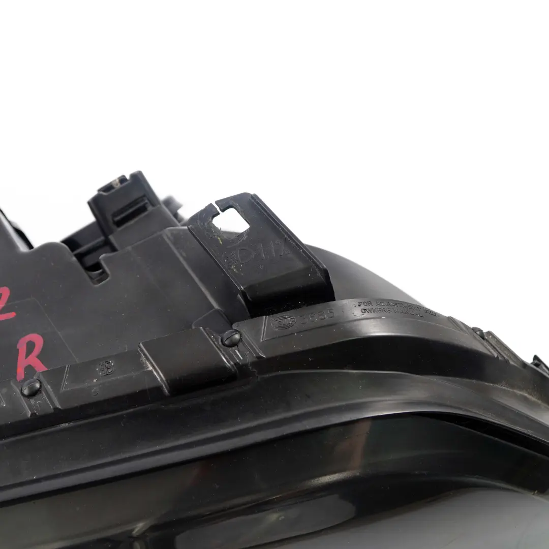 Bi-Xenon Headlight Lamp Light Right O/S to BMW X5 Series E53 with Part number 7166802 BMW X5 Series E53 Bi-Xenon Headlight Lamp Light Right O/S - SKU rhd-7166802 - Part number 7166802