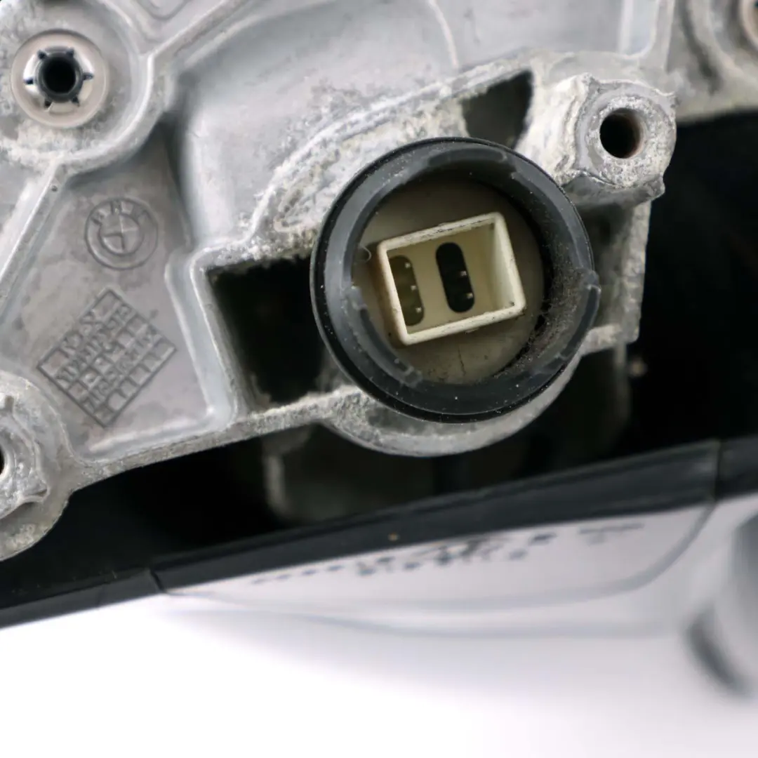 Right Wing Mirror High Gloss O/S Spacegrau Space Grey A52 to BMW 3 E92 M Sport with Part number 7176186 BMW 3 E92 M Sport Right Wing Mirror High Gloss O/S Spacegrau Space Grey A52 - SKU rhd-7176186-SCG - Part number 7176186