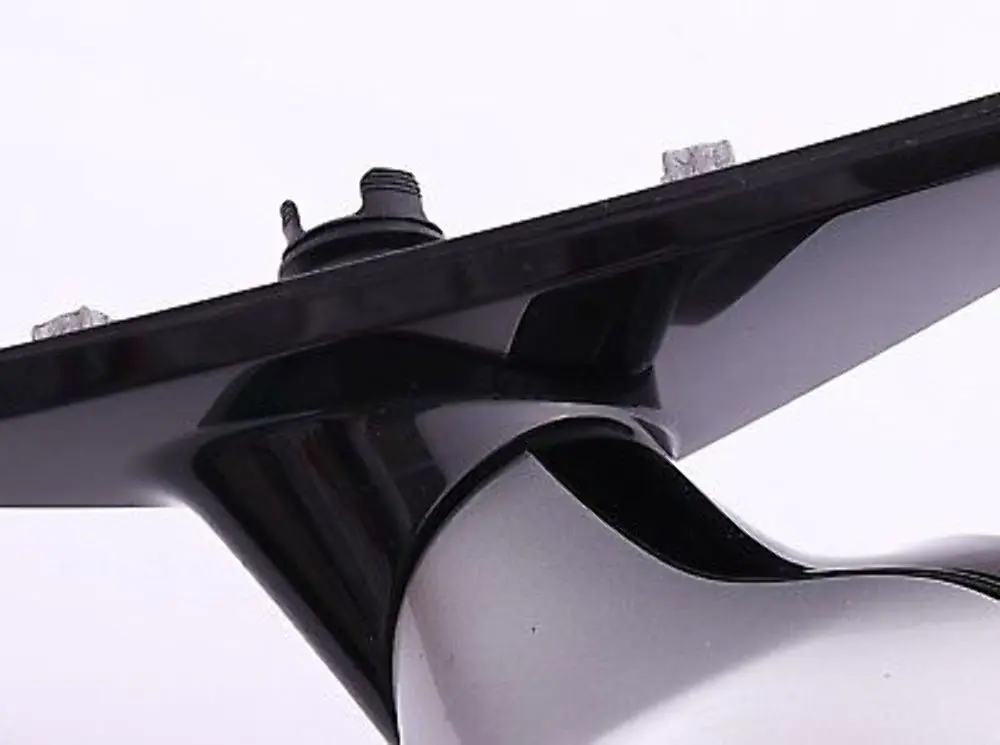 Heated Left Wing Mirror N/S Titansilber to BMW 1 Series 1 E81 E82 E88 M Sport with Part number 7185307 BMW 1 Series 1 E81 E82 E88 M Sport Heated Left Wing Mirror N/S Titansilber - SKU rhd-7185307-TS1 - Part number 7185307