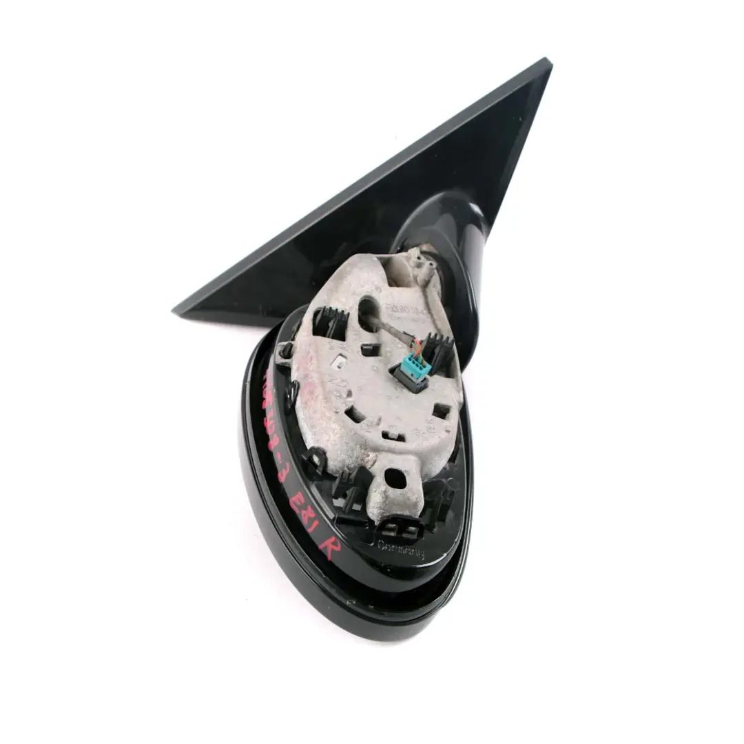 High Gloss Heated Right Base Wing Mirror O/S to BMW 1 Series E81 E82 E88 M Sport with Part number 7185308 BMW 1 Series E81 E82 E88 M Sport High Gloss Heated Right Base Wing Mirror O/S - SKU rhd-7185308-3 - Part number 7185308