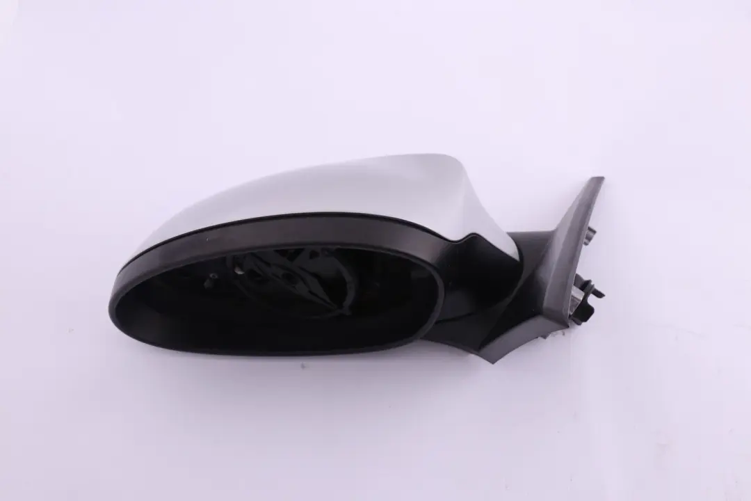 Left Wing Mirror N/S Titansilber Titanium Silver 3 Pin to BMW 1 Series E81 E82 E88 with Part number 7185355 BMW 1 Series E81 E82 E88 Left Wing Mirror N/S Titansilber Titanium Silver 3 Pin - SKU rhd-7185355-TS - Part number 7185355
