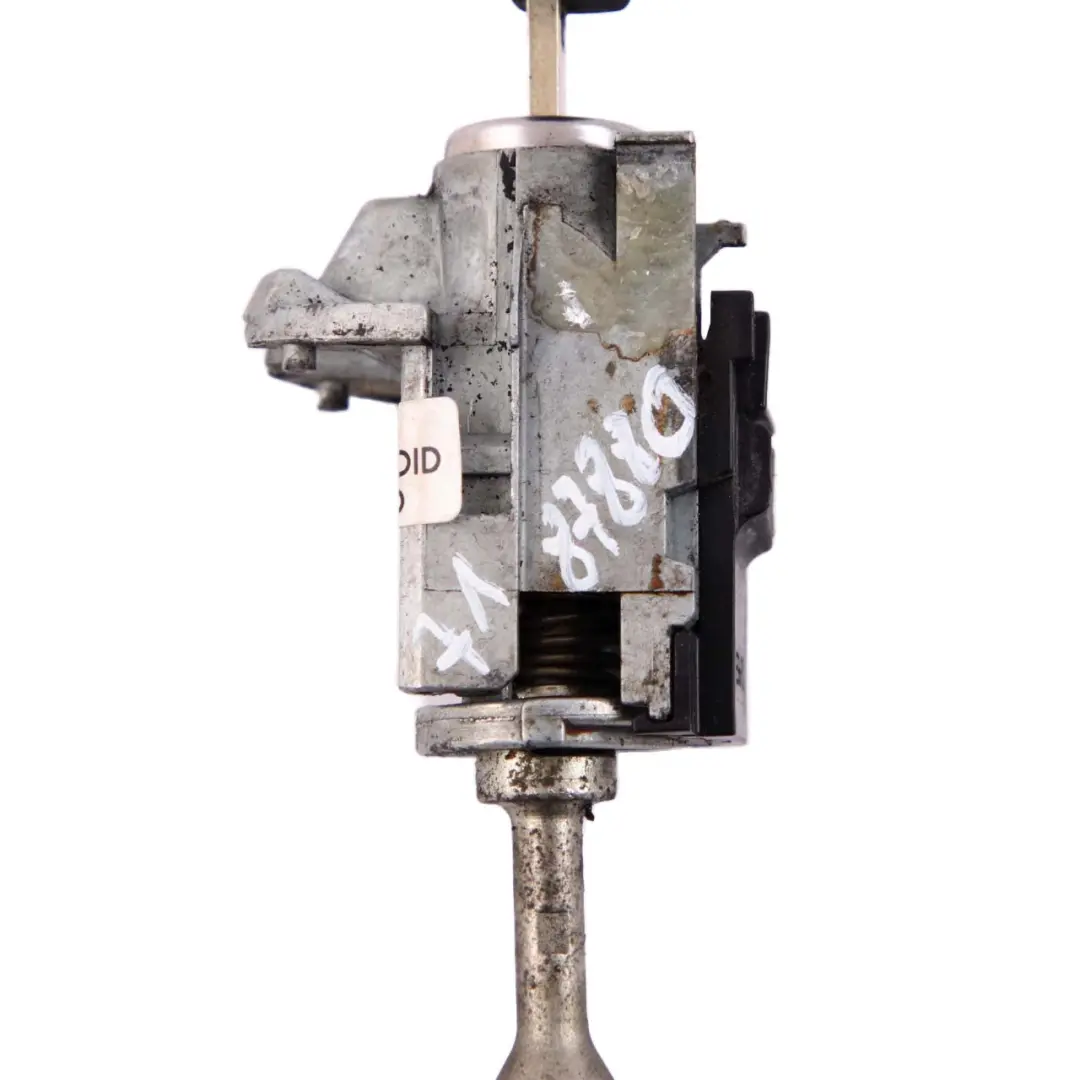 Front Right O/S Key Lock Cylinder Handle Door to BMW X5 E70 with Part number 7187880 BMW X5 E70 Front Right O/S Key Lock Cylinder Handle Door - SKU rhd-7187880-1 - Part number 7187880