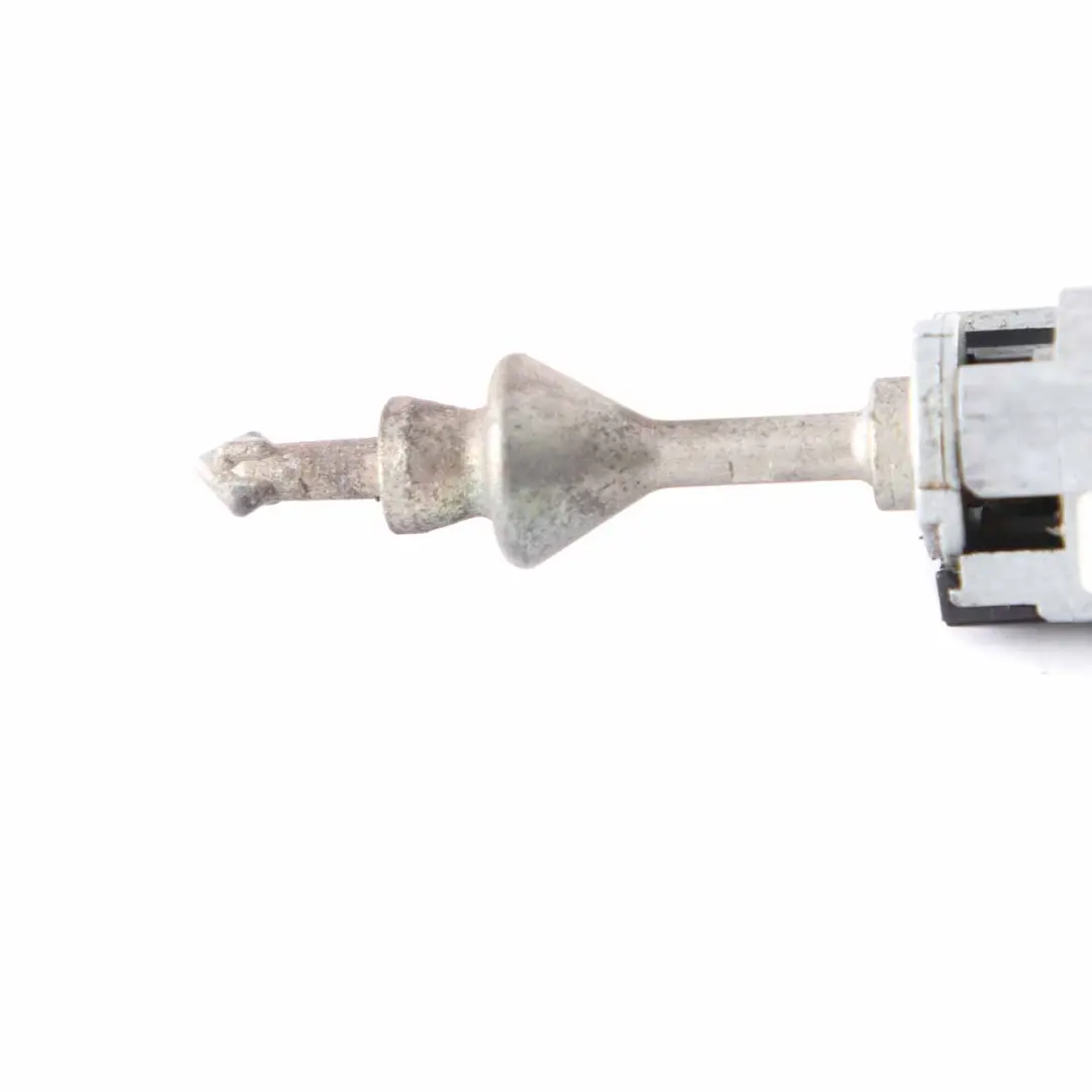 BMW X5 Series E70 Front Right O/S Key Lock Cylinder Handle Door - SKU rhd-7187880 - Part number 7187880