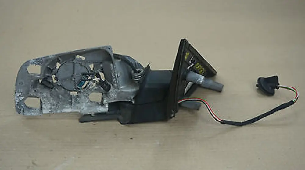 BMW 5 Series E60 E61 LCI Heated passenger Side Left Wing Mirror Base N/S - SKU rhd-7189573 - Part number 51167189573