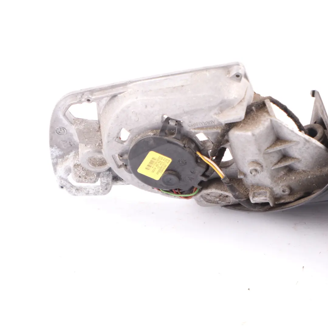 Wing Mirror Base BMW E60 E61 LCI M Sport Right O/S High Gloss Auto Dip Carrier to with Part number 7189654 Wing Mirror Base BMW E60 E61 LCI M Sport Right O/S High Gloss Auto Dip Carrier - SKU rhd-7189654 - Part number 7189654