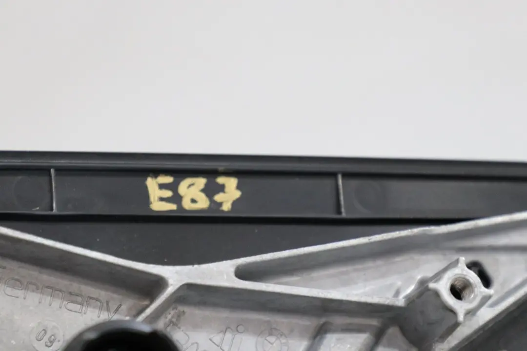 BMW 1 Series E87 Heated Wing Mirror Base Support Right Driver Side 5 Pins O/S - SKU rhd-7189852-4 - Part number 7189852