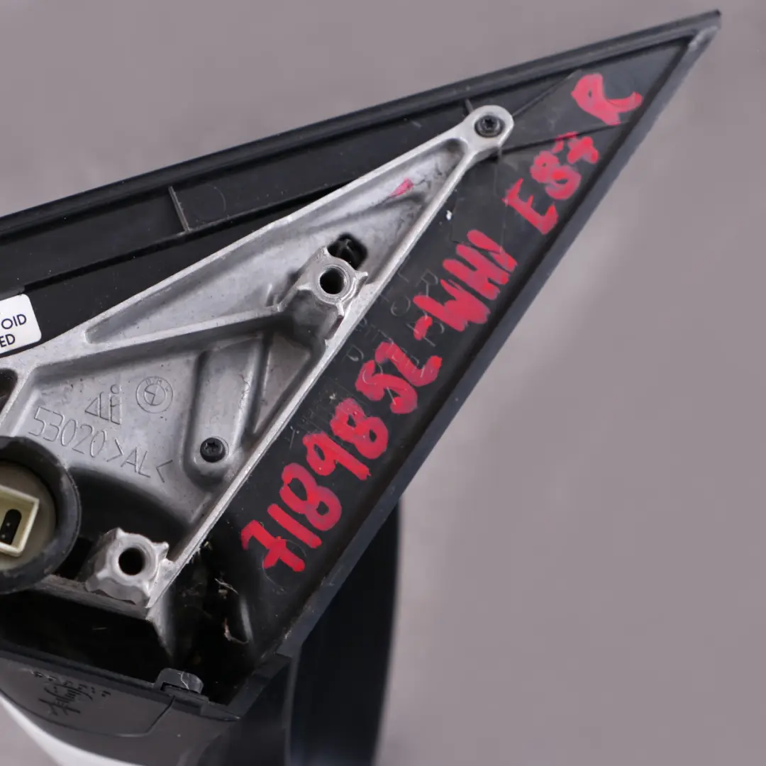 Outside Heated Right Wing Mirror O/S 5 Pin White to BMW 1 Series E87 with Part number 7189852 BMW 1 Series E87 Outside Heated Right Wing Mirror O/S 5 Pin White - SKU rhd-7189852-WHI - Part number 7189852