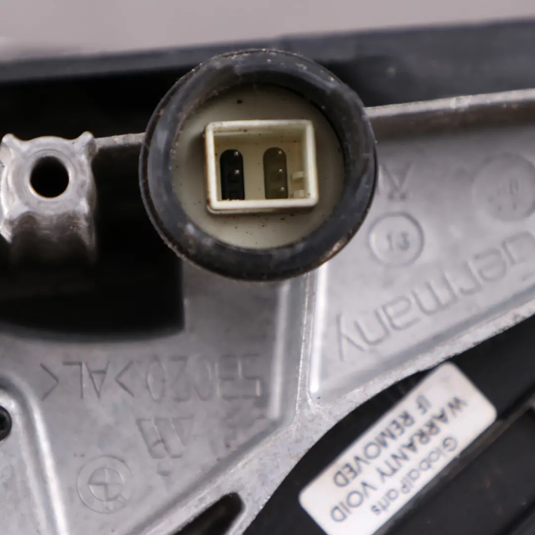 Outside Heated Right Wing Mirror O/S 5 Pin White to BMW 1 Series E87 with Part number 7189852 BMW 1 Series E87 Outside Heated Right Wing Mirror O/S 5 Pin White - SKU rhd-7189852-WHI - Part number 7189852