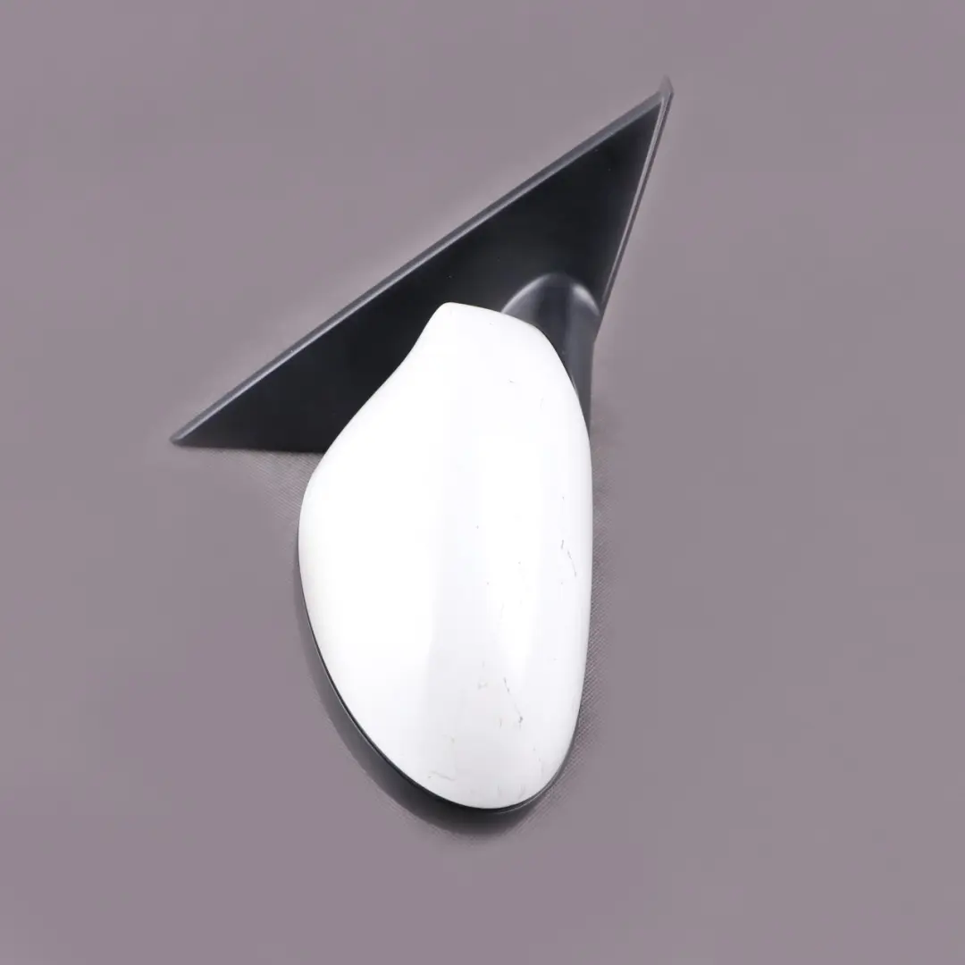 Outside Heated Right Wing Mirror O/S 5 Pin White to BMW 1 Series E87 with Part number 7189852 BMW 1 Series E87 Outside Heated Right Wing Mirror O/S 5 Pin White - SKU rhd-7189852-WHI - Part number 7189852