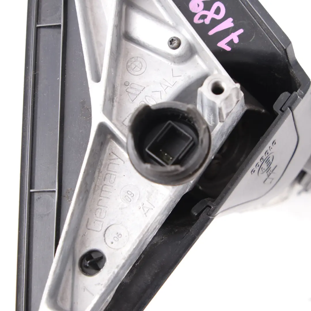 Wing Mirror Base Auto Dip Heated Memory Right O/S Carrier Support 3 Pins to BMW E87 with Part number 7189880 BMW E87 Wing Mirror Base Auto Dip Heated Memory Right O/S Carrier Support 3 Pins - SKU rhd-7189880 - Part number 7189880
