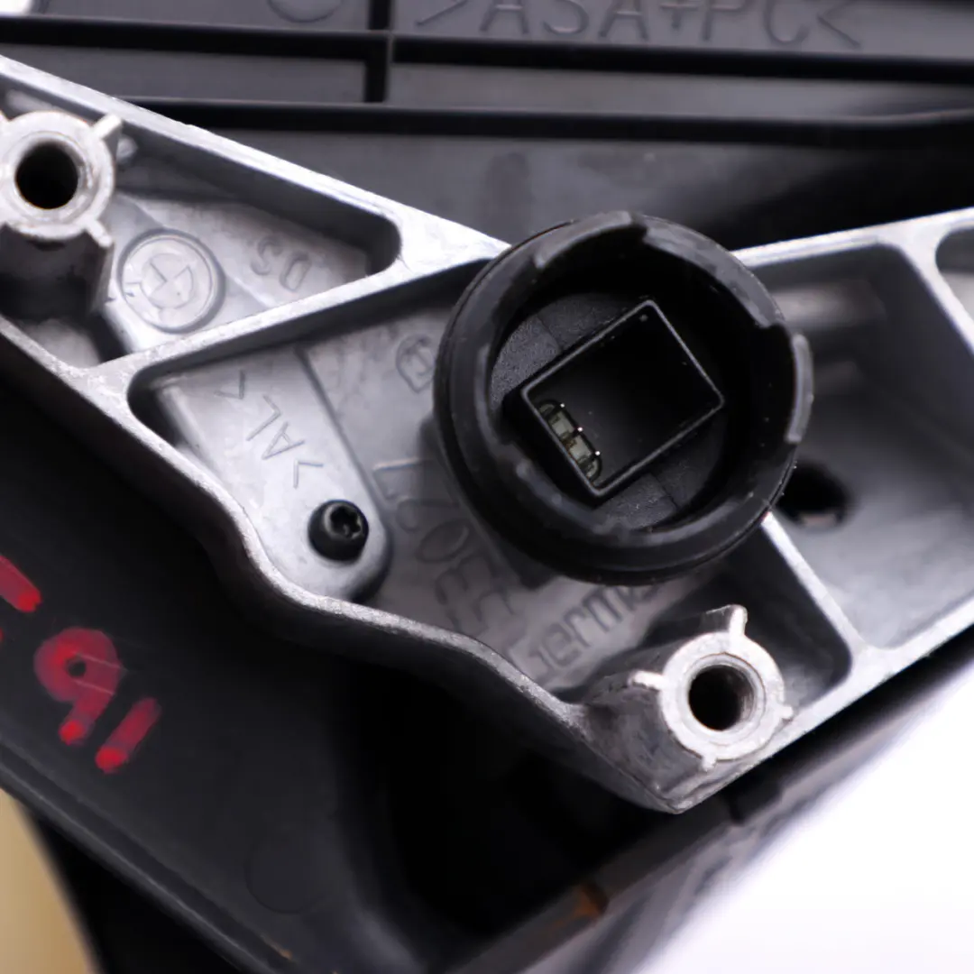 Fold Auto Dip Left Wing Mirror N/S Sparkling Graphite A22 to BMW 3 E90 E91 Power with Part number 7189979 BMW 3 E90 E91 Power Fold Auto Dip Left Wing Mirror N/S Sparkling Graphite A22 - SKU rhd-7189979-SG - Part number 7189979