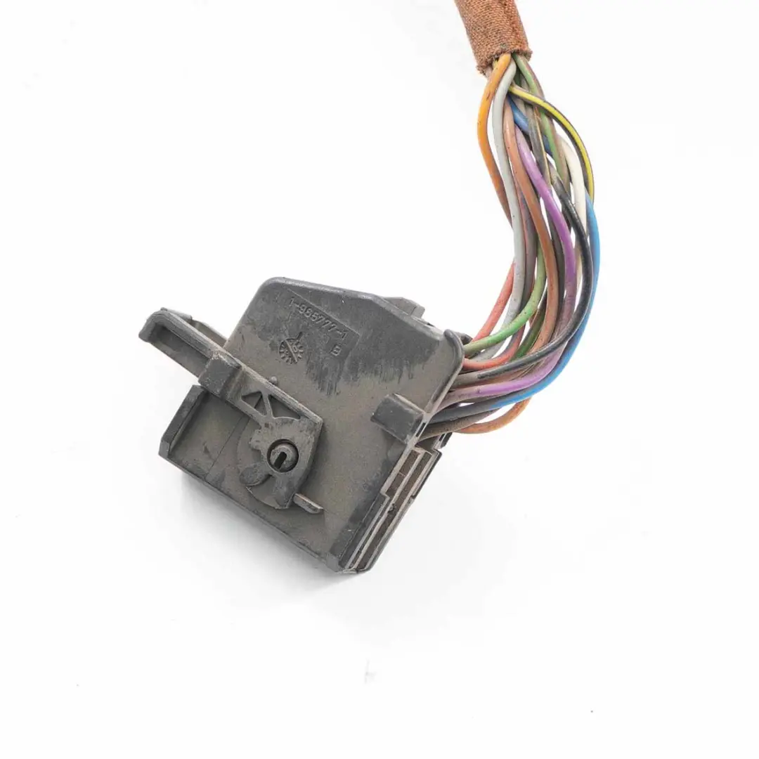 Heated Wing Mirror Right O/S Titansilber Titanium Silver to BMW E65 E66 with Part number 7190180 BMW E65 E66 Heated Wing Mirror Right O/S Titansilber Titanium Silver - SKU rhd-7190180-TS - Part number 7190180