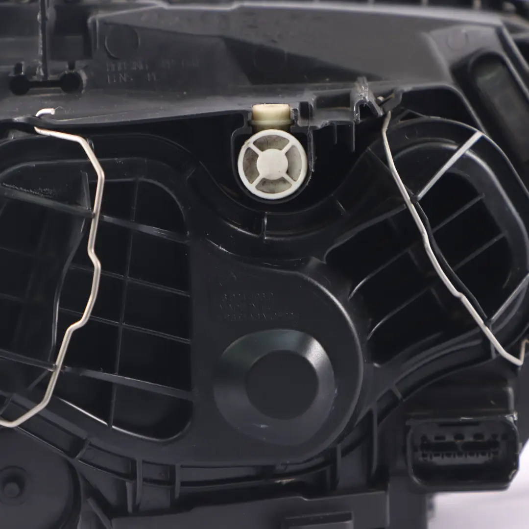 Headlight Headlamp Lamp Front Left N/S to BMW 1 Series E81 E82 E87 LCI E88 with Part number 7193389 BMW 1 Series E81 E82 E87 LCI E88 Headlight Headlamp Lamp Front Left N/S - SKU rhd-7193389-2 - Part number 7193389