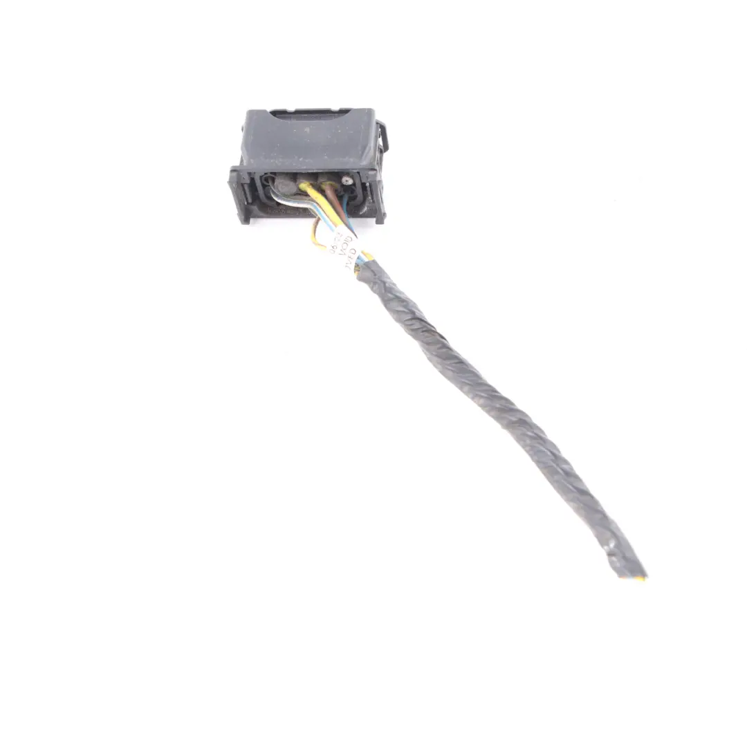 Headlight Lamp Light Front Right O/S Plug Socket Wiring 6925638 to BMW E81 E87 LCI with Part number 7193390 BMW E81 E87 LCI Headlight Lamp Light Front Right O/S Plug Socket Wiring 6925638 - SKU rhd-7193390-4 - Part number 7193390