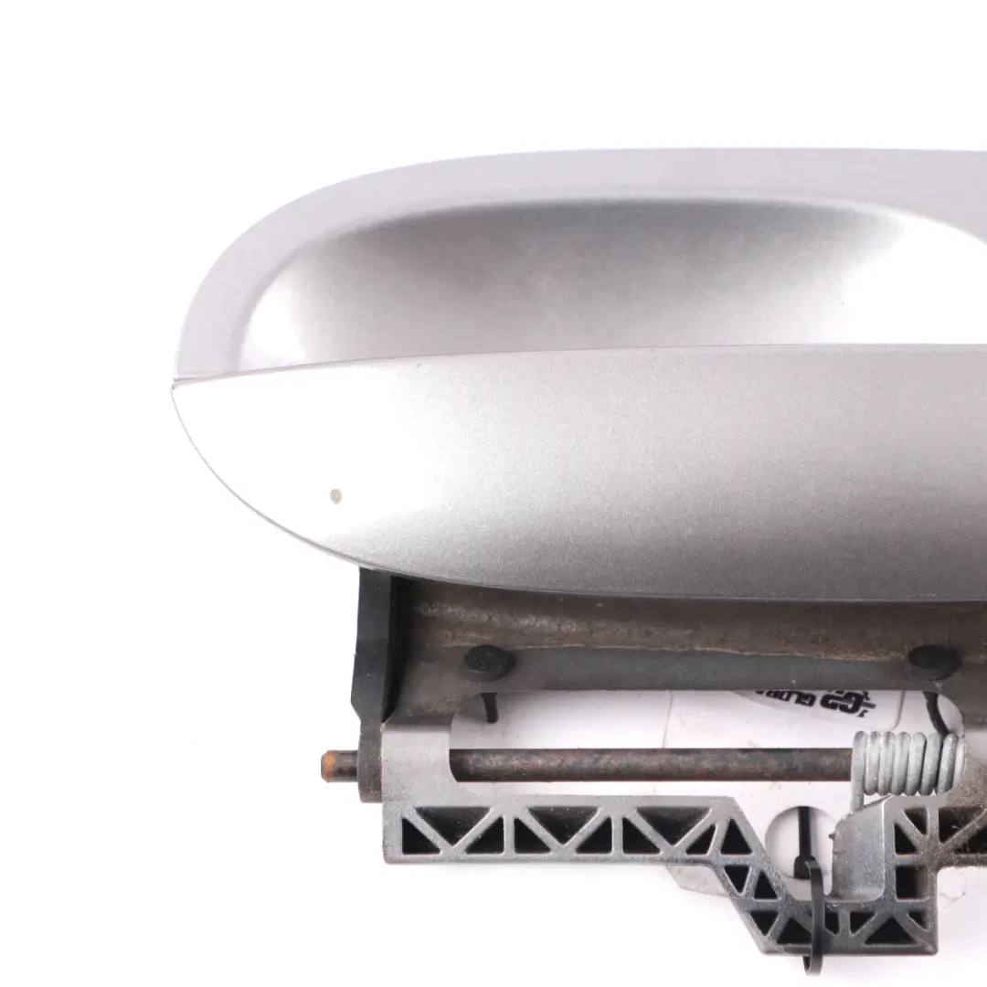 Door Handle BMW Z4 E85 E86 Outer Front Door Opener Right O/S Sterling Grey 472 to with Part number 7197324 Door Handle BMW Z4 E85 E86 Outer Front Door Opener Right O/S Sterling Grey 472 - SKU rhd-7197324-STG - Part number 7197324