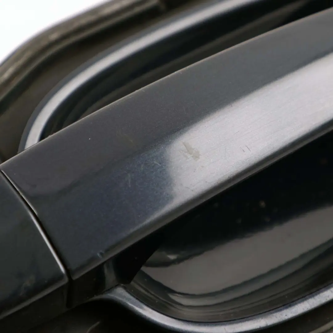 Complete Front Left Grab Handle N/S Orientblau Orient Blue 317 to BMW 5 E60 E61 with Part number 7034469 BMW 5 E60 E61 Complete Front Left Grab Handle N/S Orientblau Orient Blue 317 - SKU rhd-7199555-OB - Part number 7034469