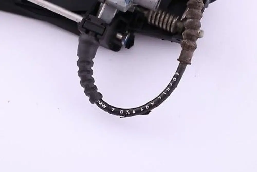 Complete Front Left Grab Handle N/S Schwarz 2 Black to BMW 5 Series E60 E61 with Part number 7199555 BMW 5 Series E60 E61 Complete Front Left Grab Handle N/S Schwarz 2 Black - SKU rhd-7199555-SCH1 - Part number 7199555