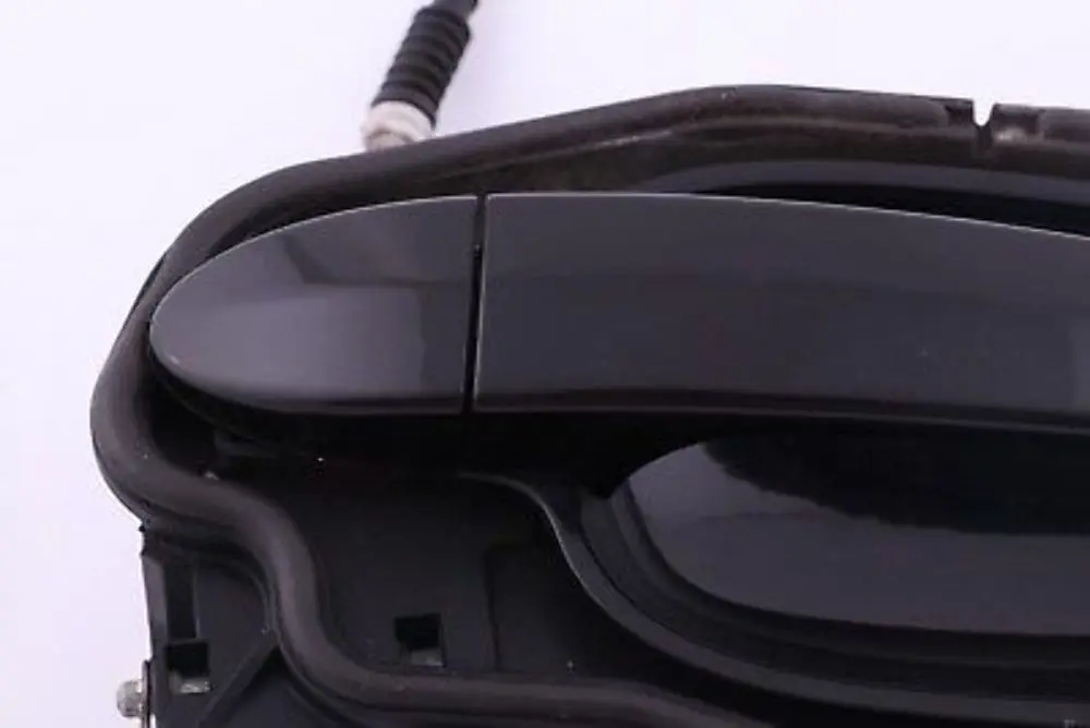 Complete Front Left Grab Handle N/S Schwarz 2 Black to BMW 5 Series E60 E61 with Part number 7199555 BMW 5 Series E60 E61 Complete Front Left Grab Handle N/S Schwarz 2 Black - SKU rhd-7199555-SCH1 - Part number 7199555