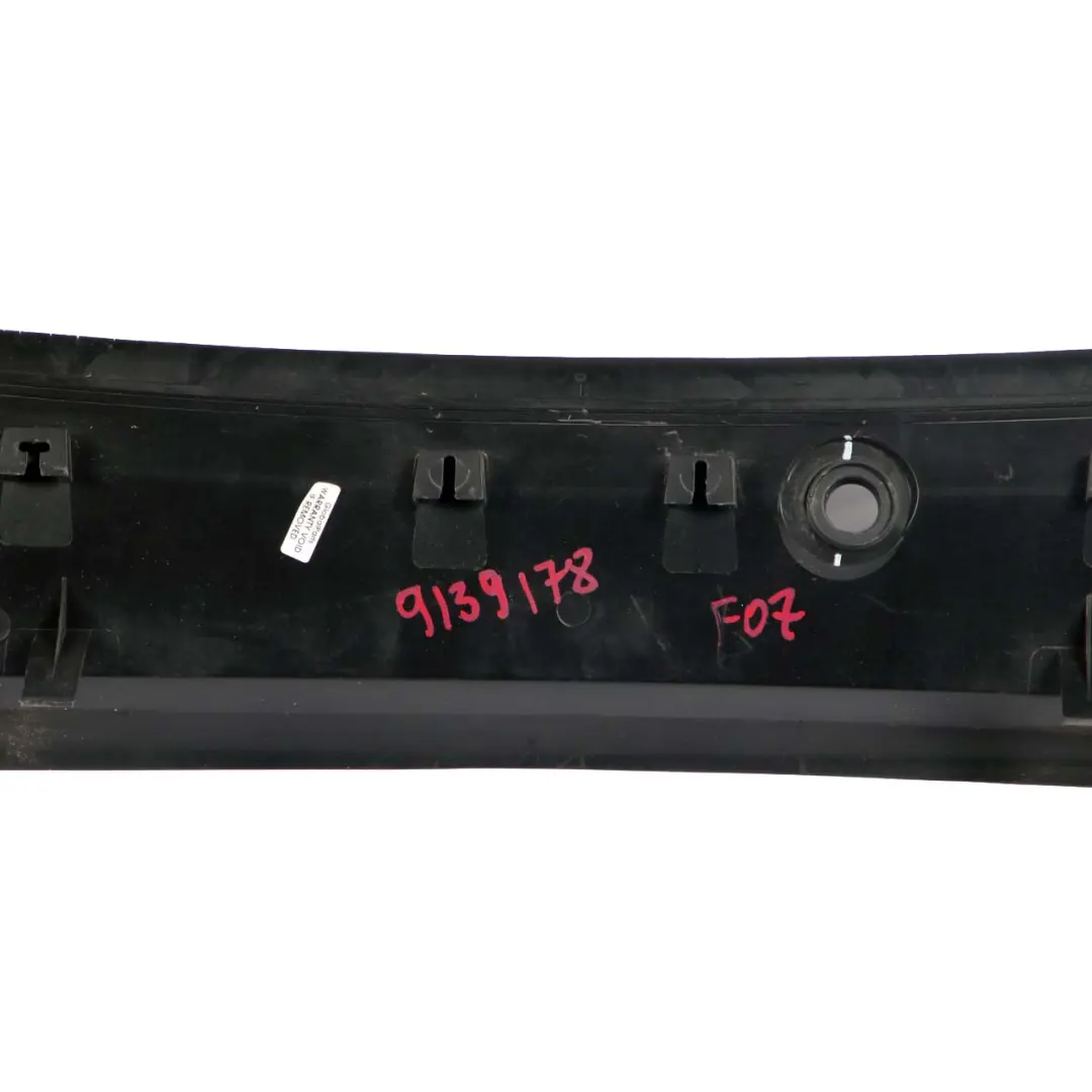 Window Windscreen Windshield Scuttle Trim Panel Cover to BMW 5 Series F07 GT with Part number 7199792 BMW 5 Series F07 GT Window Windscreen Windshield Scuttle Trim Panel Cover - SKU rhd-7199792 - Part number 7199792