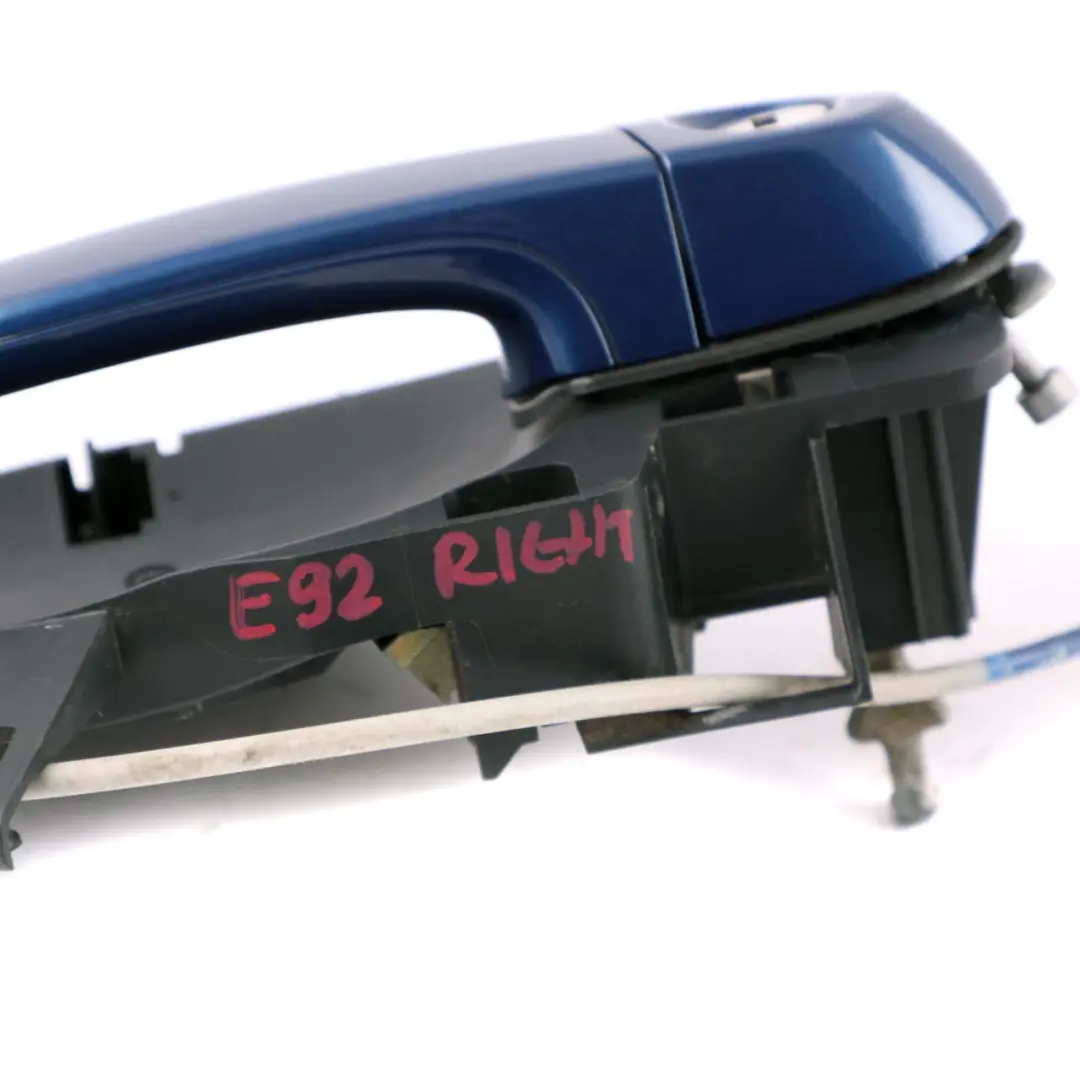 Front Grab Outside Door Handle Right O/S Le Mans Blau Blue 381 to BMW 3 E90 E92 with Part number 7199838 BMW 3 E90 E92 Front Grab Outside Door Handle Right O/S Le Mans Blau Blue 381 - SKU rhd-7199838-LMB1 - Part number 7199838